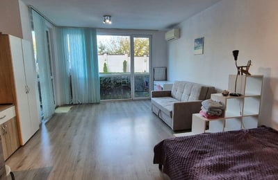 Rent of a spacious 1-room apartment with parking, Varna, Bulgaria